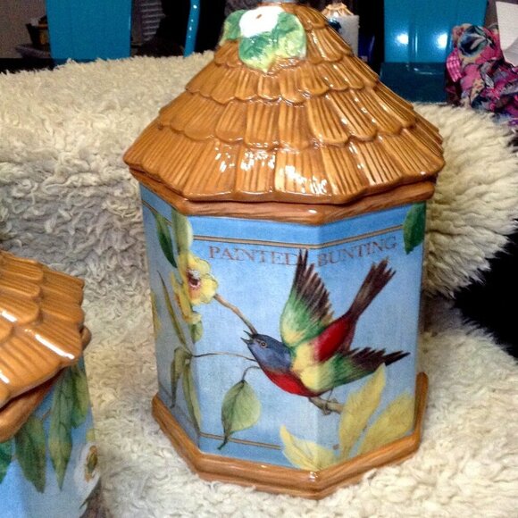 VINTAGE Discontinued Susan Winget 3 pc. Botanical Canister Set, Painted Buntings - Picture 6 of 7